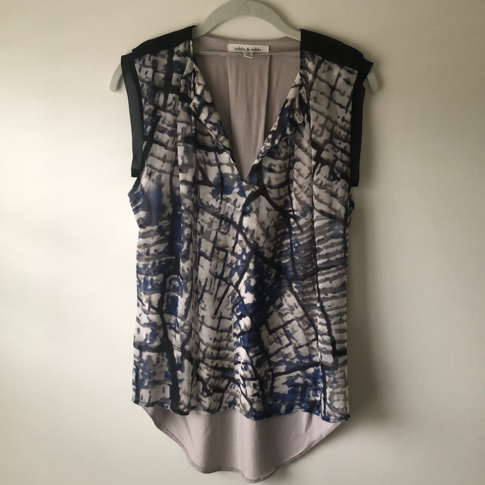 Sleeveless top